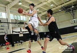 博彩政策调整的信号解读（博彩政策调整释放的信号解析）